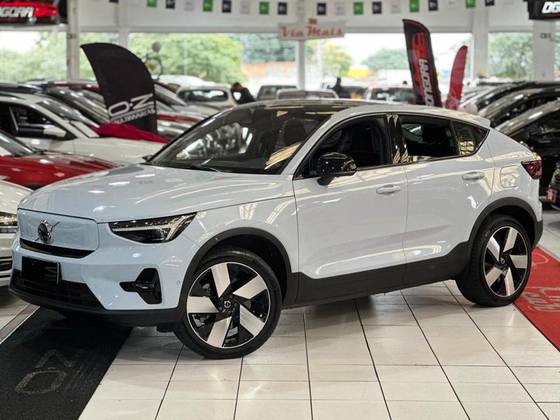 VOLVO C40 P8 RECHARGE TWIN ELECTRIC ULTIMATE AWD VOLVO C40 P8 RECHARGE TWIN ELECTRIC ULTIMATE AWD